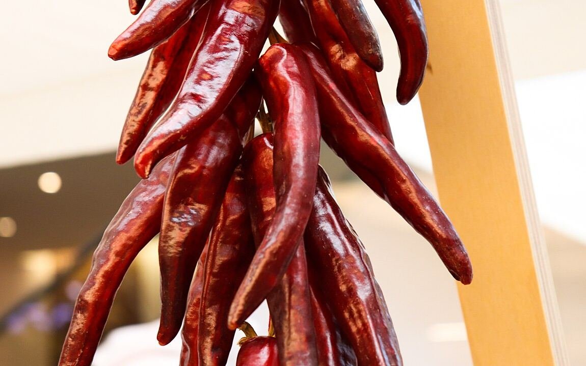 Dried whole red chillies